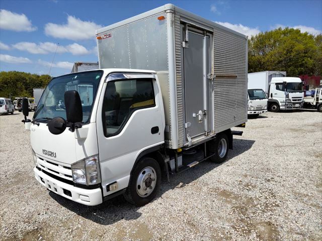 いすゞ エルフ 小型 バン SKG-NJS85AN(9399) 4枚目