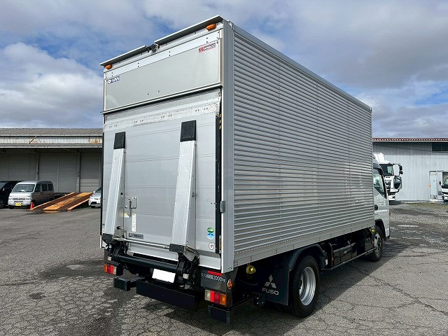 三菱ふそう キャンター 小型 バン TPG-FEA50(105896) 6枚目