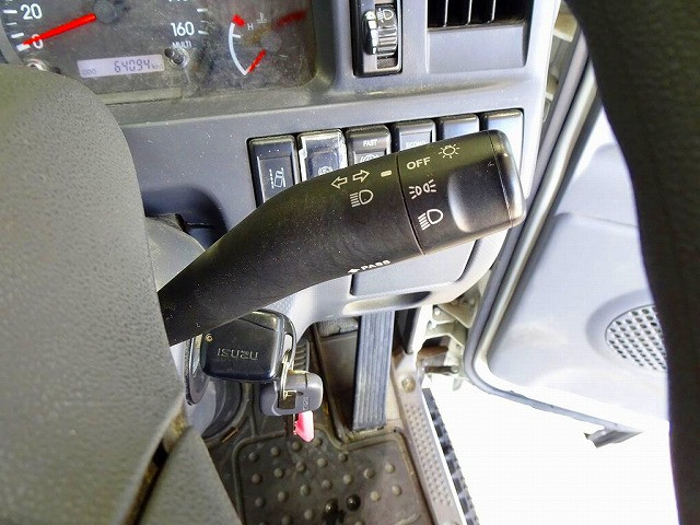 いすゞ エルフ 小型 平ボディ 2RG-NJR88A(111909) 18枚目