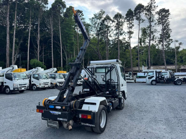 三菱ふそう キャンター 小型 コンテナ専用車 2RG-FBAV0(110482) 10枚目