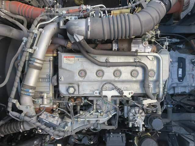日野 プロフィア 大型 ウィング 2PG-FW1AHG(35548) 13枚目