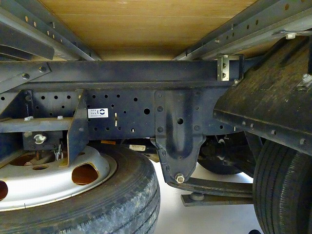 いすゞ エルフ 小型 バン 2RG-NLR88AN(112977) 35枚目