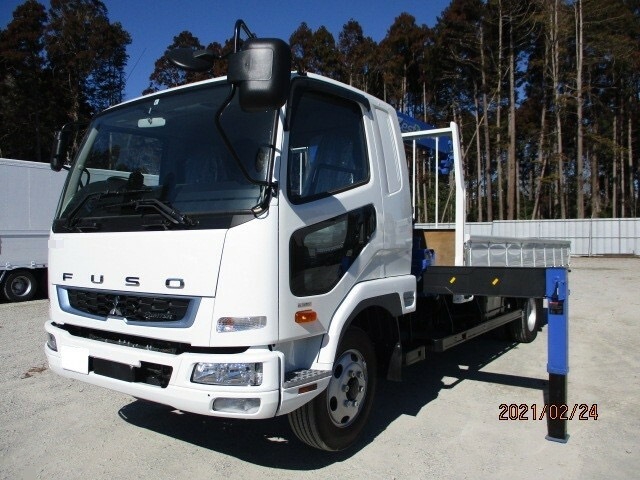 三菱ふそう ファイター 中型 平ボディ（クレーン付） 2KG-FK62F(8852) 1枚目