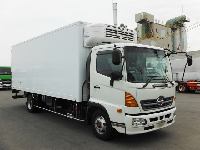 日野 レンジャー 中型 冷蔵冷凍バン TKG-FC9JKAG(10291) 2枚目