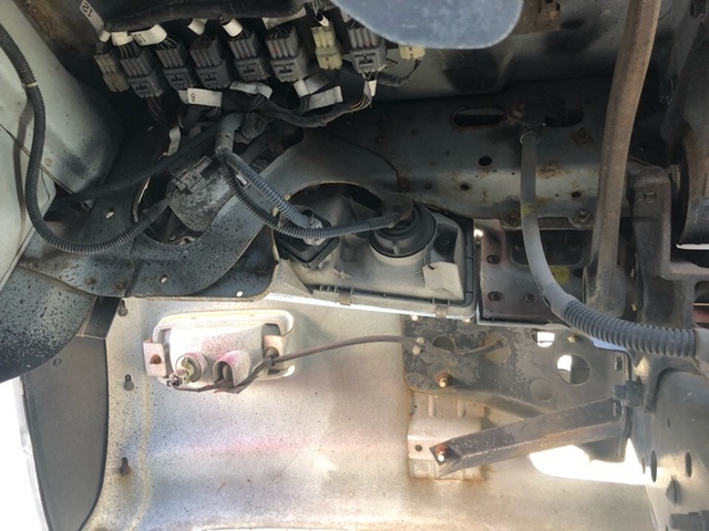UDトラックス（日産） コンドル 中型 平ボディ KK-MK25A(5605) 42枚目