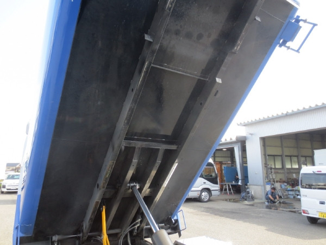 いすゞ エルフ 小型 塵芥車（プレス式） 2PG-NPR88YN(105392) 17枚目
