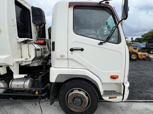 三菱ふそう ファイター 中型 塵芥車（プレス式） *********(107045) 24枚目