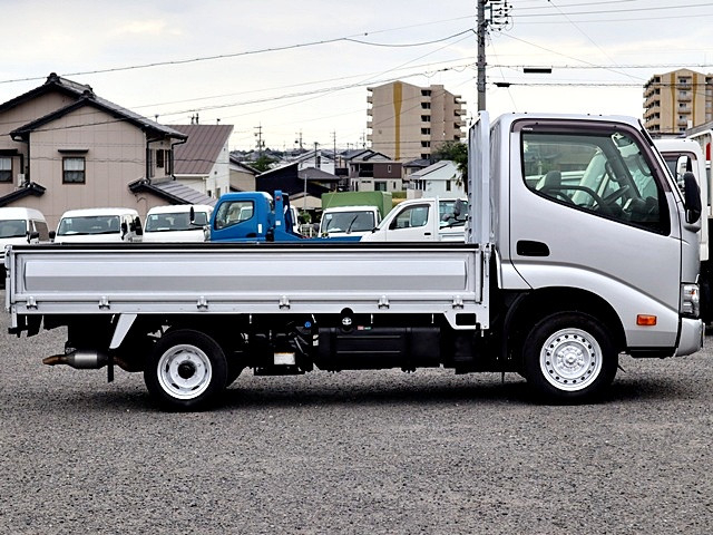トヨタ ダイナ 小型 平ボディ 2DG-GDY231(105578) 8枚目