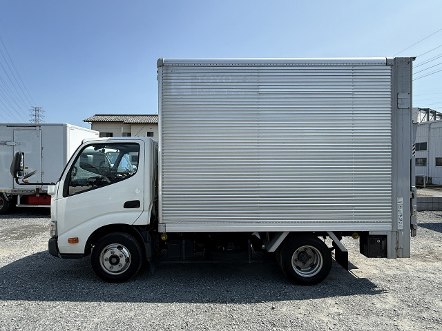トヨタ ダイナ 小型 バン TPG-XZU605(109697) 3枚目