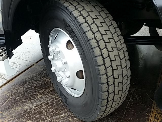 いすゞ ギガ 大型 トラクタ PJ-EXD52D6(11542) 39枚目
