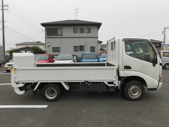 トヨタ ダイナ 小型 平ボディ KR-KDY230(7849) 12枚目