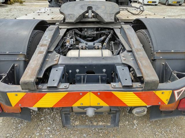日野 プロフィア 大型 トラクタ LKG-SH1EDAG(9383) 13枚目
