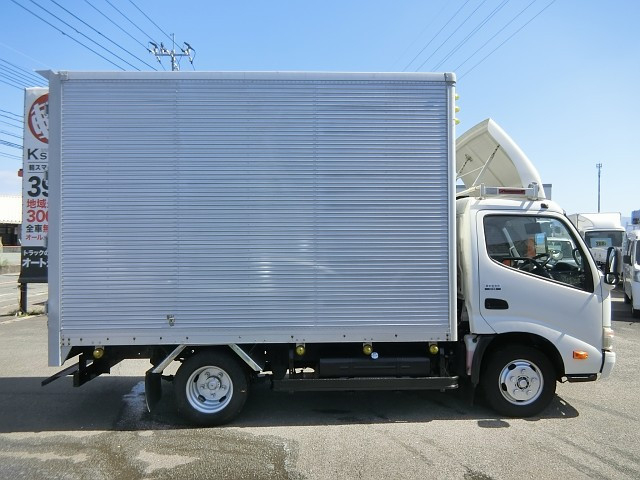 日野 デュトロ 小型 バン TKG-XZC645M(103887) 8枚目