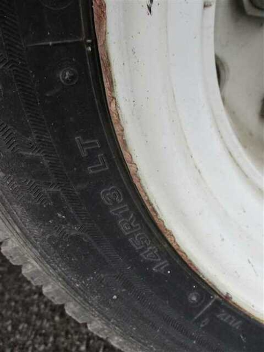 いすゞ エルフ 小型 平ボディ KK-NHR69EA(37978) 21枚目
