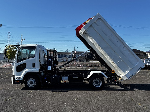 いすゞ フォワード 中型 コンテナ専用車 2RG-FRR90S2(105337) 9枚目
