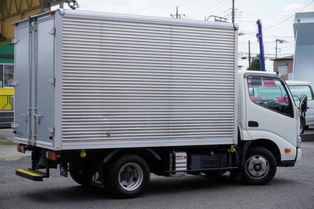 日野 デュトロ 小型 バン 2RG-XZC605M(109687) 8枚目