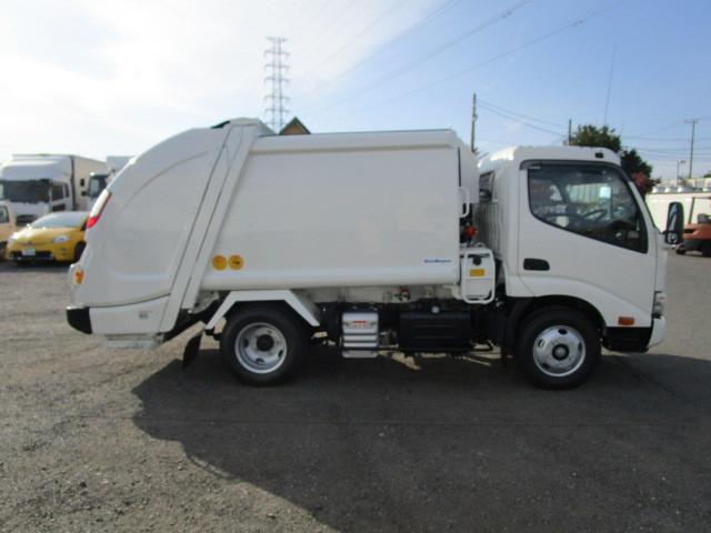 日野 デュトロ 小型 塵芥車（プレス式） 2KG-XZU605X(112382) 6枚目