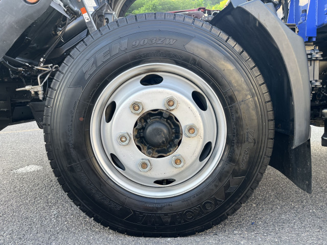 トヨタ ダイナ 小型 平ボディ（クレーン付） TKG-XZU712(105504) 30枚目