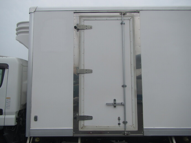 Nissan UD kazet Small Freezer box_body TPG-FEB8Y(38686) 46枚目