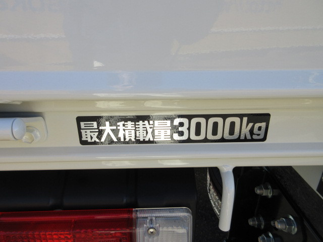 日野 デュトロ 小型 平ボディ 2WG-XZU646M(105274) 42枚目