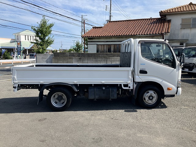 日野 デュトロ 小型 平ボディ TPG-XZU605M(110184) 5枚目