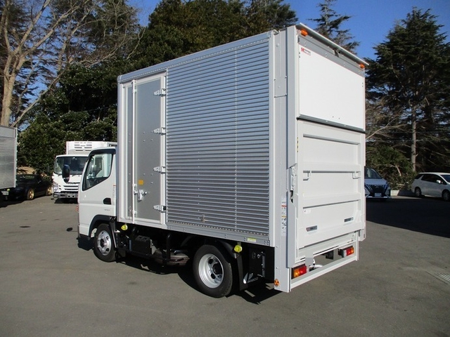 三菱ふそう キャンター 小型 バン 2RG-FBA20(9410) 5枚目