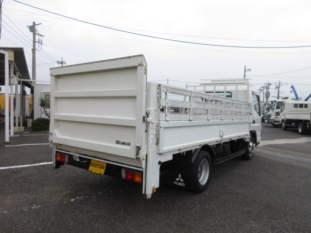 三菱ふそう キャンター 小型 平ボディ PDG-FE82D(109741) 4枚目