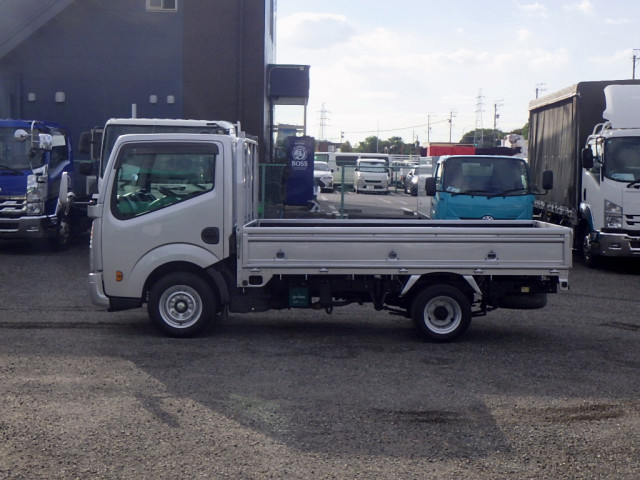日産自動車 アトラス 小型 平ボディ CBF-SQ2F24(112741) 4枚目