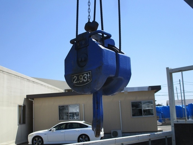 三菱ふそう ファイター 増トン 平ボディ（クレーン付） 2KG-FK62FZ(9628) 8枚目