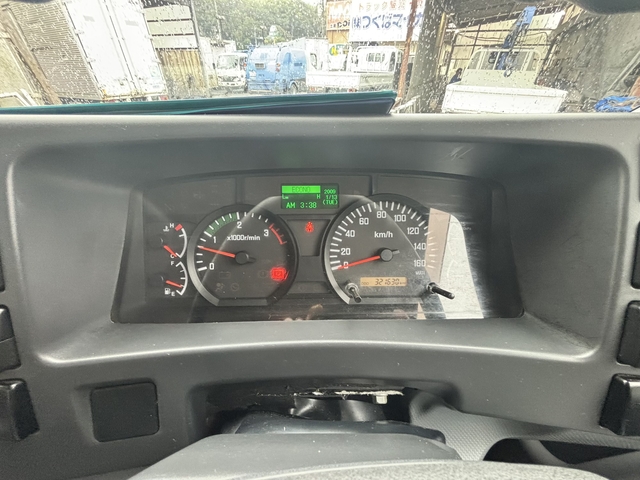 いすゞ フォワード 中型 冷蔵冷凍バン TKG-FRR90T2(108034) 66枚目