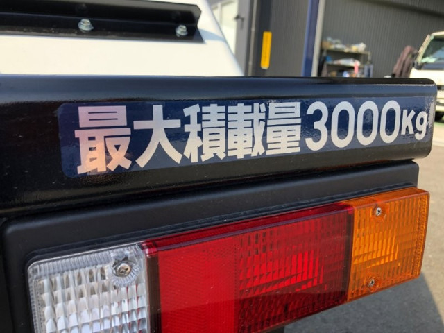Mitsubishi Fuso canter Small Arm roll trucks 2RG-FBAV0(105270) 30枚目