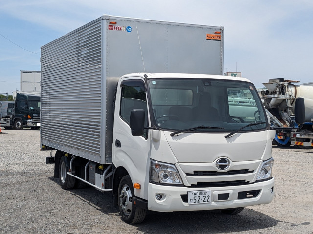 日野 デュトロ 小型 バン 2RG-XZU712M(109100) 2枚目
