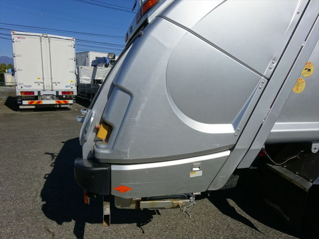 Nissan UD condor 6studs large Packer compress trucks QKG-PK39LH(96981) 23枚目