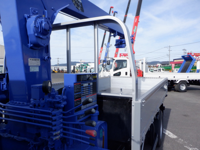 マツダ タイタン 小型 平ボディ（クレーン付） BKG-LKR85AR(79317) 30枚目