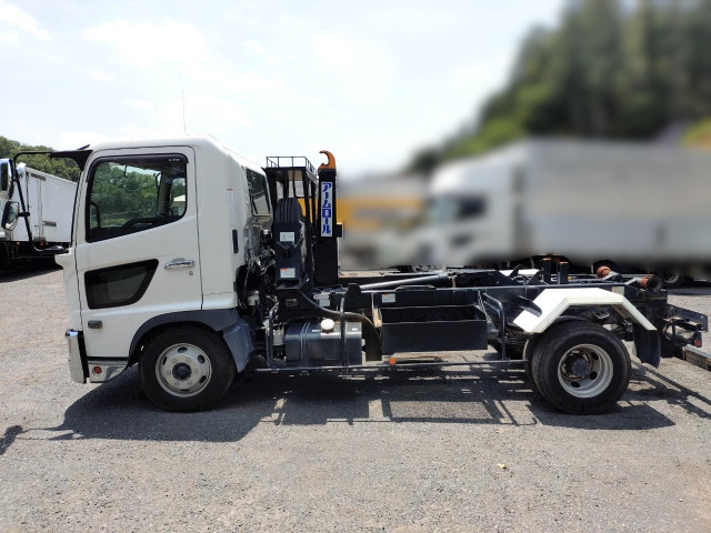 日野 レンジャー 中型 コンテナ専用車 2KG-FC2ABA(110814) 20枚目