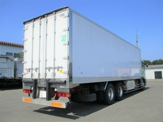 UDトラックス（日産） クオン 大型 冷蔵冷凍バン PKG-CD4ZA(6797) 45枚目