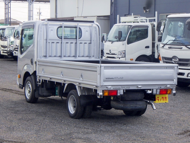 日産自動車 アトラス 小型 平ボディ CBF-SQ2F24(112741) 26枚目