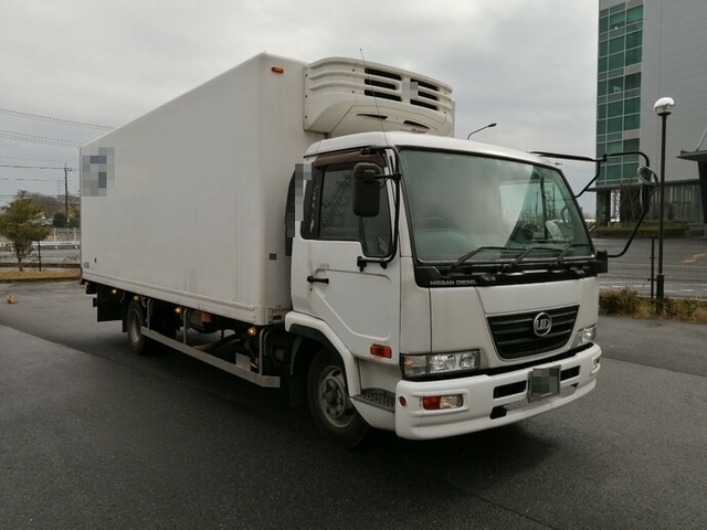 UDトラックス（日産） コンドル 中型 冷蔵冷凍バン PB-MK36A(5519) 16枚目
