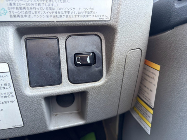 三菱ふそう キャンター 小型 バン TPG-FEA50(110802) 45枚目