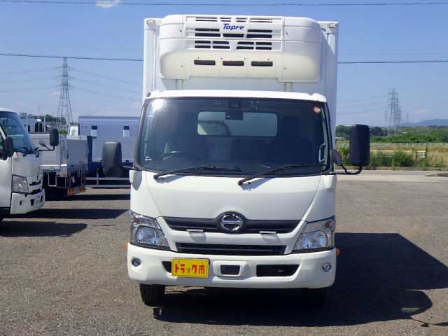 日野 デュトロ 小型 冷蔵冷凍バン TPG-XZU712M(109191) 3枚目