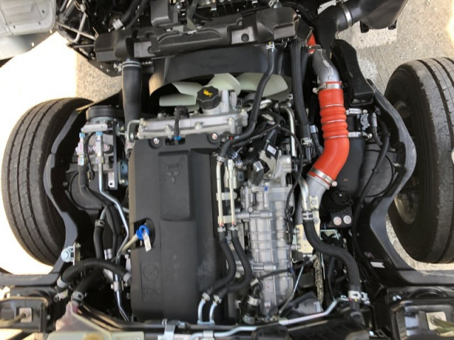三菱ふそう キャンター 小型 冷蔵冷凍バン 2RG-FBAV0(105544) 22枚目