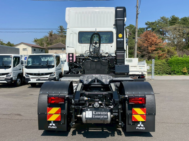 Mitsubishi Fuso super_great Large Tractor 2RG-FP84VER(103978) 6枚目