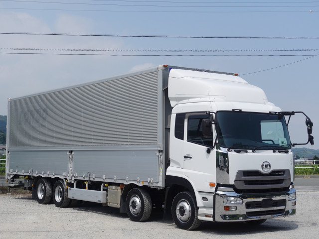 UDトラックス（日産） クオン 大型 ウィング QPG-CG5ZA(109448) 26枚目