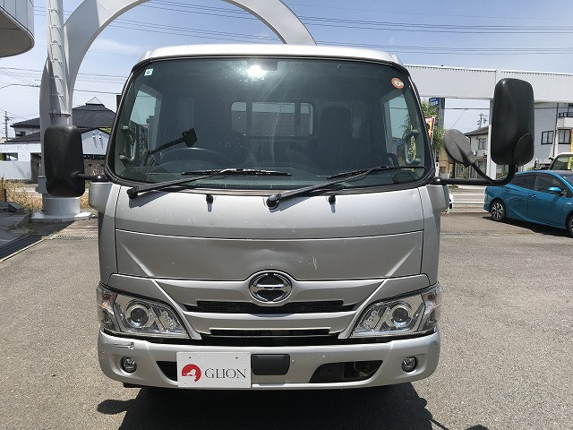 日野 デュトロ 小型 平ボディ 2RG-XZU645M(105673) 2枚目