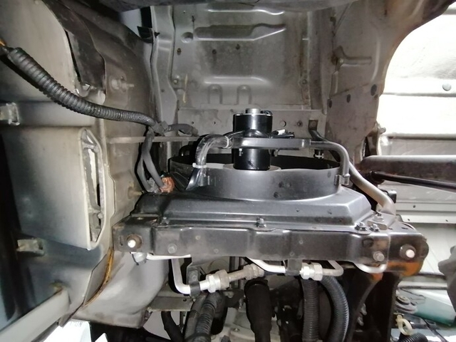 UDトラックス（日産） クオン 大型 冷蔵冷凍バン PKG-CG4ZA(5641) 59枚目