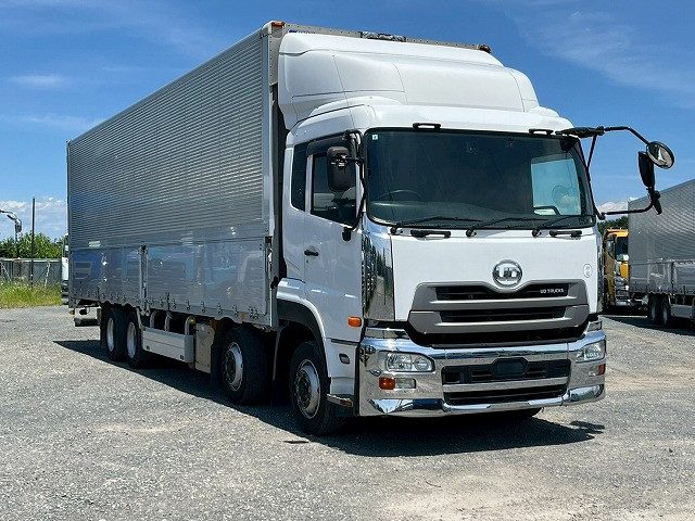 UDトラックス（日産） クオン 大型 ウィング QPG-CG5ZA(110450) 4枚目