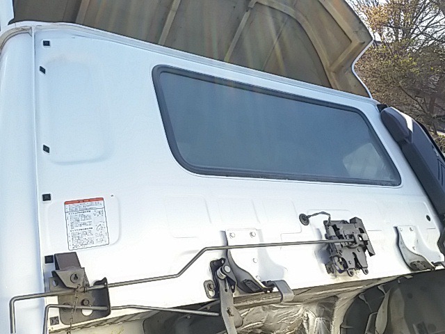 UDトラックス（日産） コンドル 中型 バン PB-MK36A(8080) 17枚目