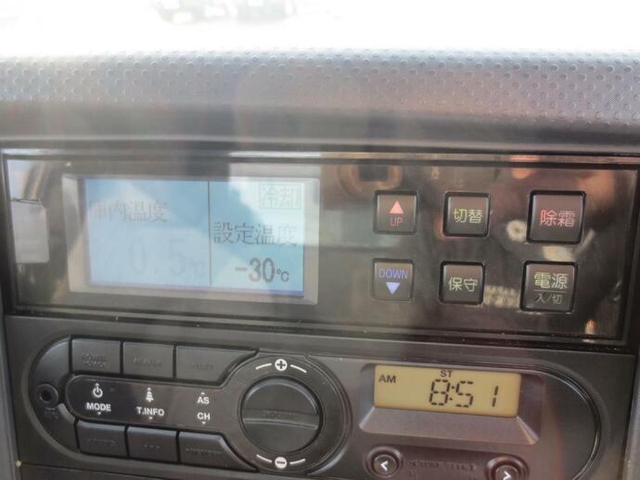 いすゞ エルフ 小型 冷蔵冷凍バン TPG-NHR85AN(8629) 14枚目