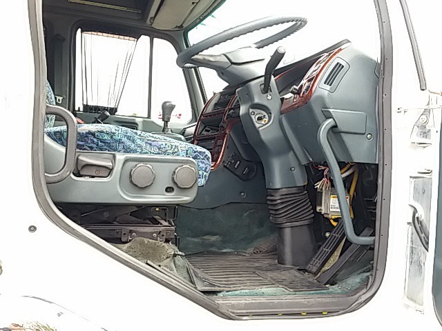 UDトラックス（日産） ビッグサム 大型 トラクタ KL-CK482BAT(8202) 34枚目