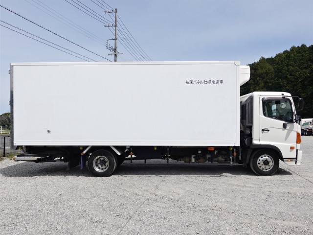 日野 レンジャー 中型 冷蔵冷凍バン TKG-FC9JKAA(110368) 8枚目